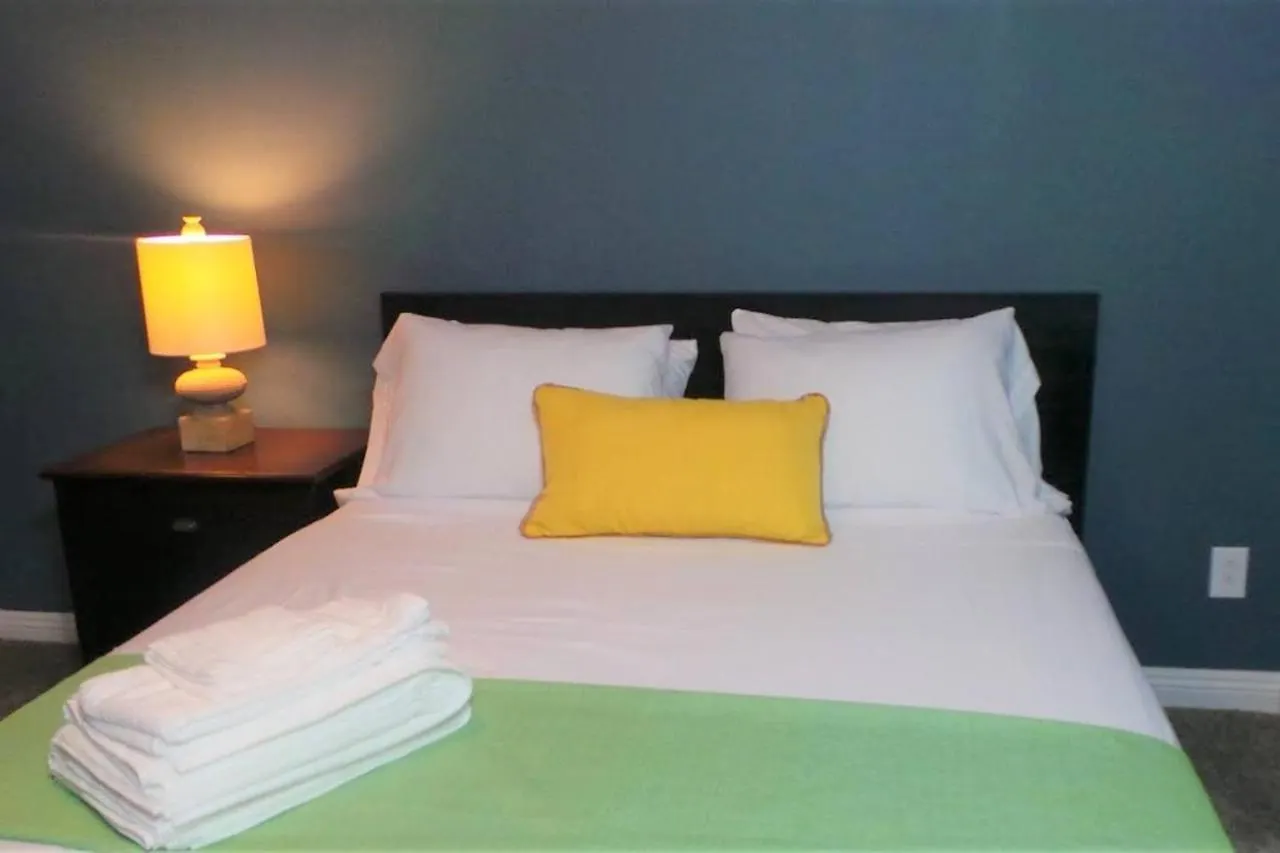Adventure Home Rentals Phoenix Homestay